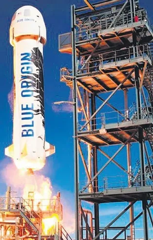 Jeff Bezos’un şirketi uzay seyahati için tek koltuğu satışa çıkardı