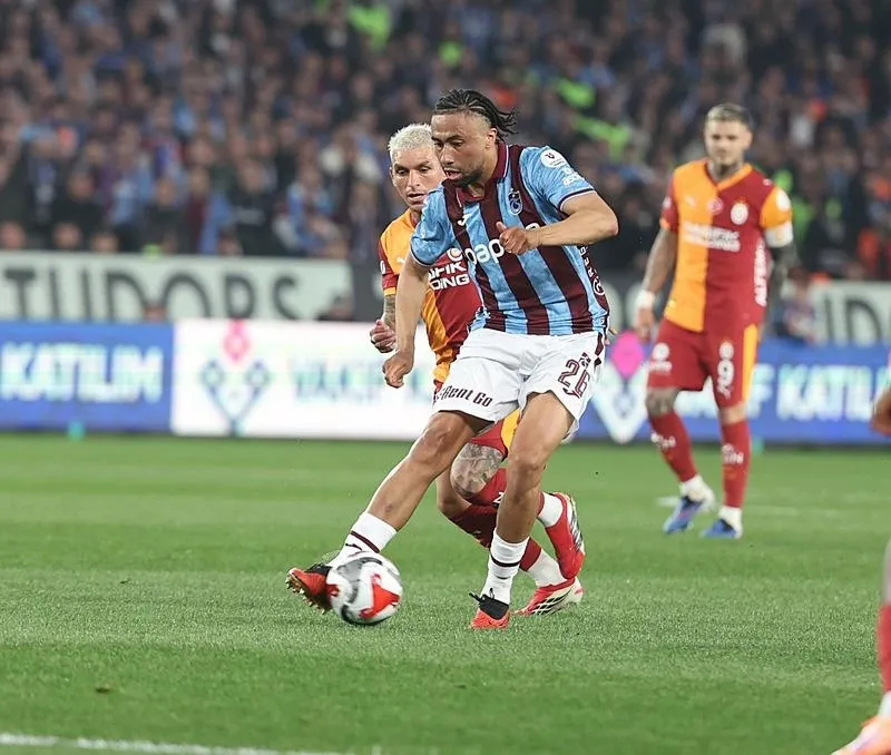 super-ligde-dev-mac-trabzonspor-galatasarayi-konuk-ediyor-akyazida-derbi-heyecani-trabzonsporda-orta-saha-terc-1789739771400.jpeg Akyazı'da derbi heyecanı: Trabzonspor'da orta saha tercihi! Galatasaray'da 10 numara sürprizi-2