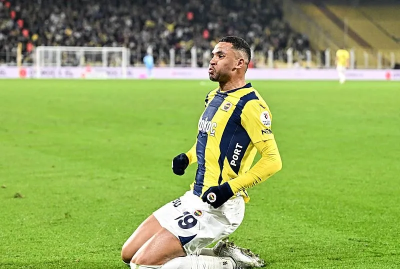 Youssef En-Nesyri’den dev teklife ret!