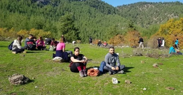 Adana'da 'sonbahar anlatılmaz yaşanır' etkinliği ile doğa yürüyüşü!