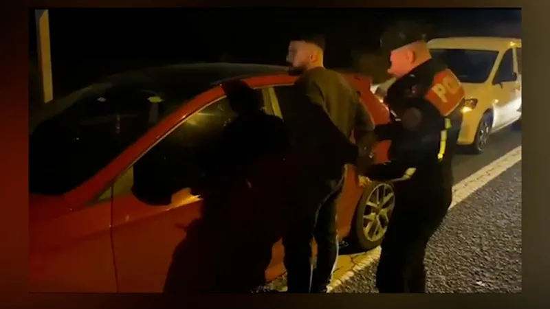 ankarada-sosyal-medya-fenomenleri-arasida-silahli-kavga-1-kisi-yaralandi-1731787520038.jpeg Ankara'da sosyal medya fenomenleri arasında silahlı kavga: 1 kişi yaralandı-2