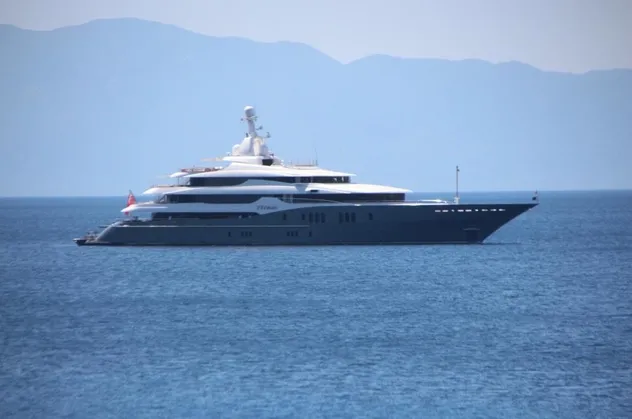 Rus milyarder Alexander Abramov’un lüks yatı “Titan” Bodrum'da! Abramov yatta mı?