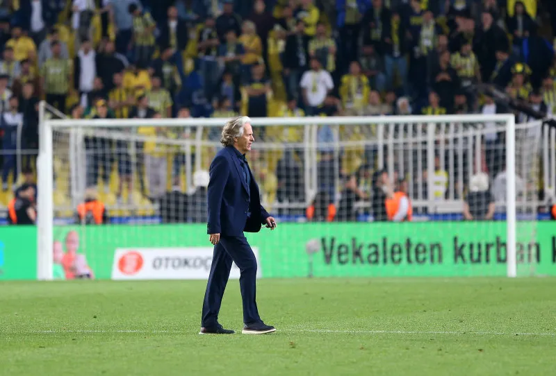 Jorge Jesus'tan ters köşe! İşte yeni adresi - 15