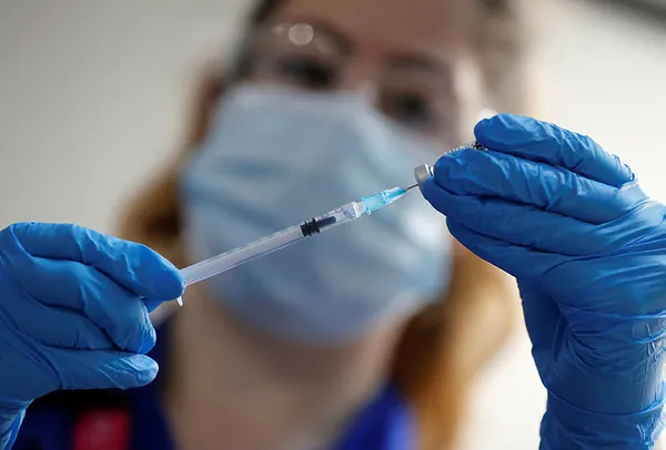 Milyonlarca kişiyi ilgilendiriyor! Pfizer/Biontech aşısının alerjik reaksiyon raporu açıklandı!-3