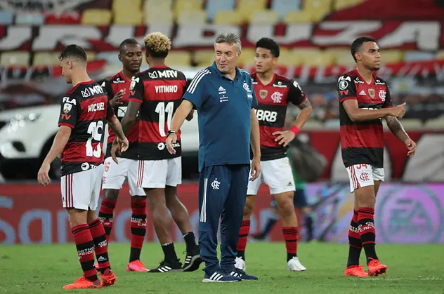Flamengo taraftarı Galatasaray'ın yeni hocası Torrent'in gidişine çılgınca sevinmiş! İşte dikkat çeken görüntü