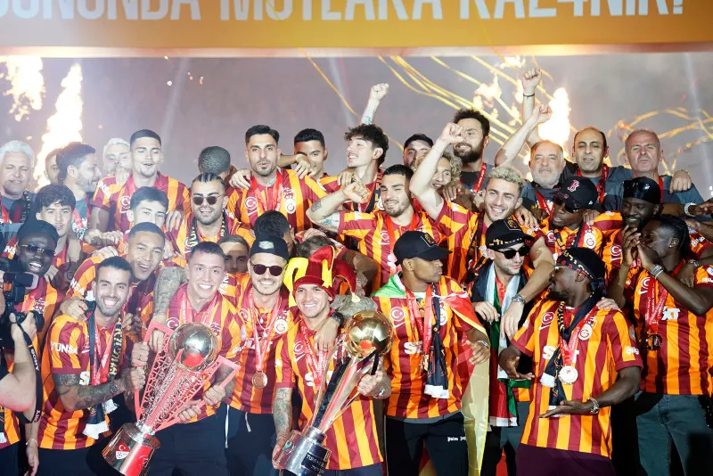 Mertens Galatasaray'dan ayrılacak mı? Resmen açıkladı - 2