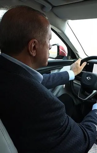 Başkan Erdoğan'dan Twitter'da Togg paylaşımı