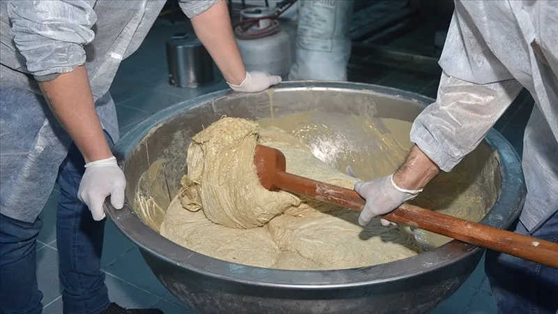 sahurda-iyi-gider-kolay-tahin-helvasi-tarifi-1741152203987.jpg (Takvim Foto Arşiv)