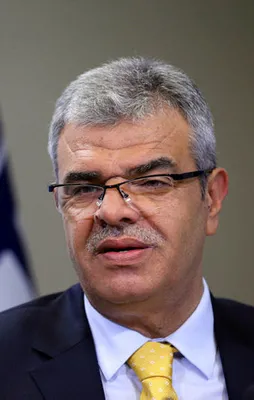 3 vakfın faaliyetlerine son verildi