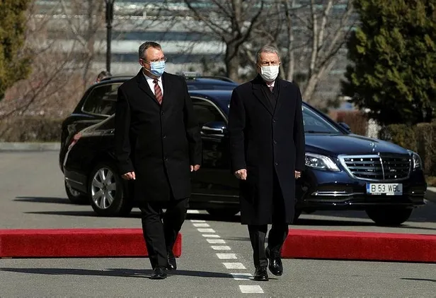 milli-savunma-bakani-akar-duyurdu-hakurk-ve-kandilde-1i-sozde-lider-25-pkkli-terorist-etkisiz-hale-getirildi-1615304727694.jpeg Milli Savunma Bakanı Akar duyurdu: Hakurk ve Kandil’de 1'i sözde lider 25 PKK'lı terörist etkisiz hale getirildi-6