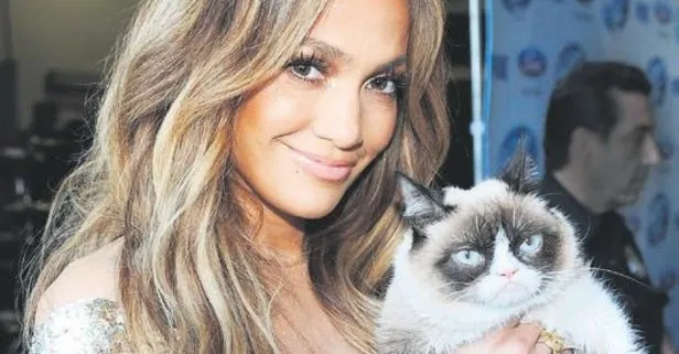Huysuz kedi öldü!