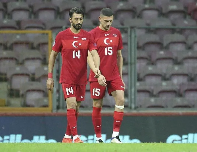 Gecenin hareketi Merih Demiral’dan!