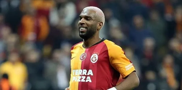 Galatasaray'a geri dönüyor | Ajax, Ryan Babel'in ayrılığını resmen açıkladı-1