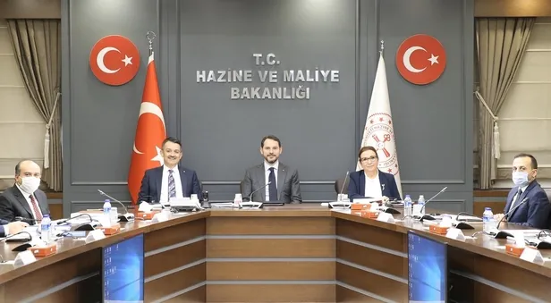 bakan-berat-albayraktan-gida-ve-tarimsal-urun-piyasalari-izleme-ve-degerlendirme-komitesi-paylasimi-1591216304167.jpeg Bakan Berat Albayrak'tan "Gıda ve Tarımsal Ürün Piyasaları İzleme ve Değerlendirme Komitesi" paylaşımı-1