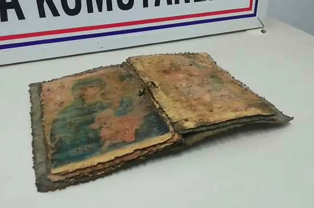 Bursa'da bin yıllık İncil bulundu!