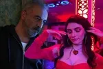 İnci Taneleri'nin Dilber'i ile Azem'i bir araya geldi! Hazar Ergüçlü'den Yılmaz Erdoğan ile yanak yanağa poz