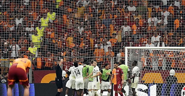 RAMS Park'ta ortalık karıştı! Galatasaray Young Boys maçında Muslera çıldırdı Berkan rakibini saha dışına iterek çıkarmaya çalıştı