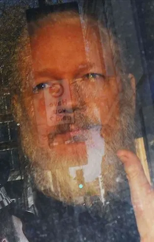 'Assange ABD'nin adaletsizliğinden kaçındı'