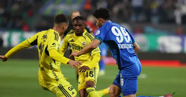 Karadeniz'de 5 gollü vurgun! Rizespor - Fenerbahçe: 2-5 | MAÇ SONUCU