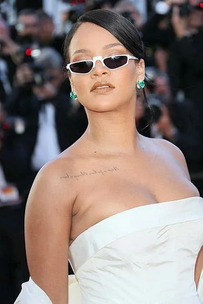 Türkiye rüyası ertelendi! Rihanna ve sevgilisi Asap Rocky'nin Bodrum planına yangın engeli!-3