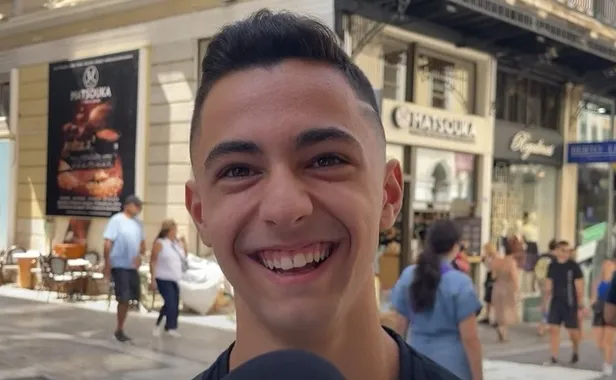 turkiyeden-nefret-ediyorum-diyen-yunan-genc-neden-sorusuna-cevap-veremedi-roportaji-yapan-adamin-cevabiyla-sok-1666204393623.jpg “Türkiye’den nefret ediyorum” diyen Yunan genç “Neden” sorusuna cevap veremedi! Röportajı yapan adamın cevabıyla şoke oldu-4