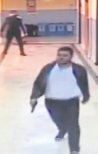 Öğrenci değil maganda