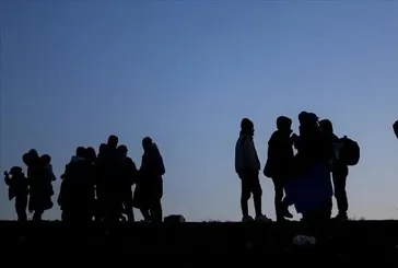 Almanya’da göç eğilimi yükseliyor: 288 binden fazla Alman yurt dışına taşındı