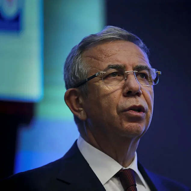 Ya bize oy verirsiniz ya da kovulursunuz