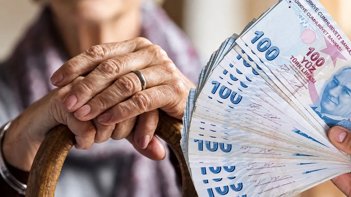 Ocak maaşı için hesap makinesi açıldı: Emekli ve memurun cebine ne kadar girecek? İşte 4 zam formülü