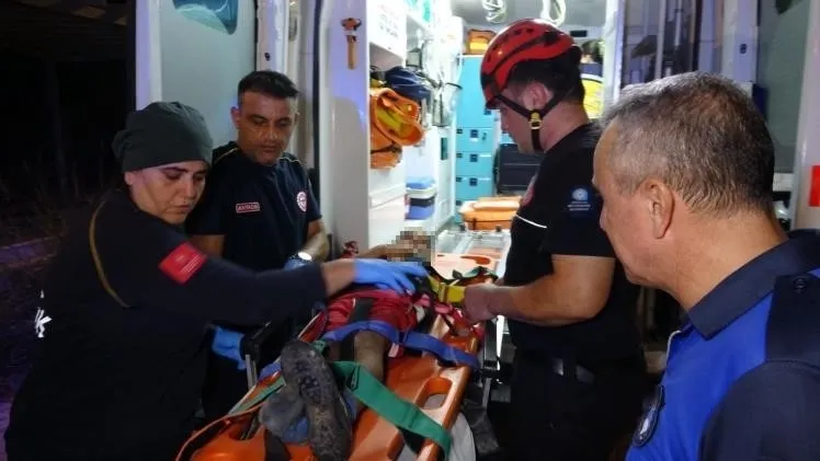 1786052847685.jpeg Side Antik Kenti'nde korku dolu anlar: 6 metre derinliğindeki kuyuya düşen küçük Yasin kurtarıldı!-3