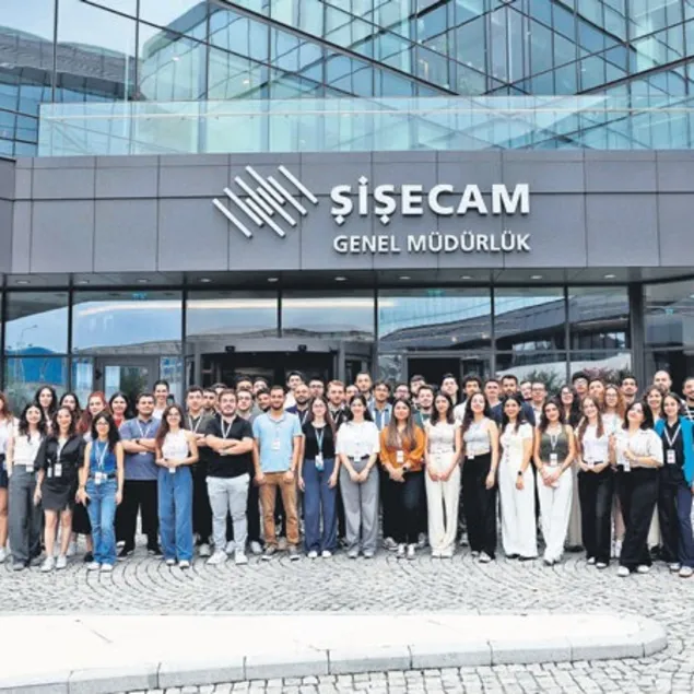 Genç yeteneklere iş kapısı açıldı