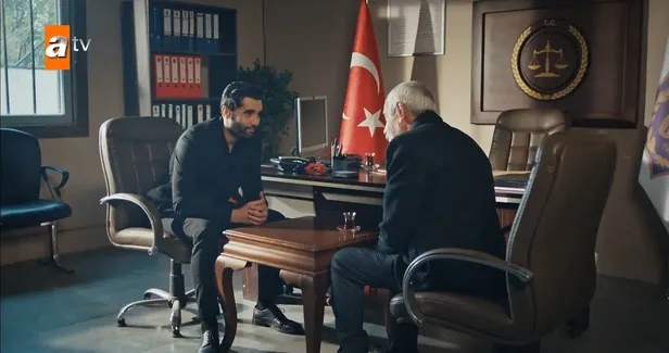eskiya-dunyaya-hukumdar-olmazin-son-bolumune-alpaslan-cakirbeyli-damga-vurdu-ya-olecegiz-ya-oldurecegiz-1605647417370.jpg Eşkıya Dünyaya Hükümdar Olmaz'ın son bölümüne Alpaslan Çakırbeyli damga vurdu! "Ya öleceğiz ya öldüreceğiz"-2