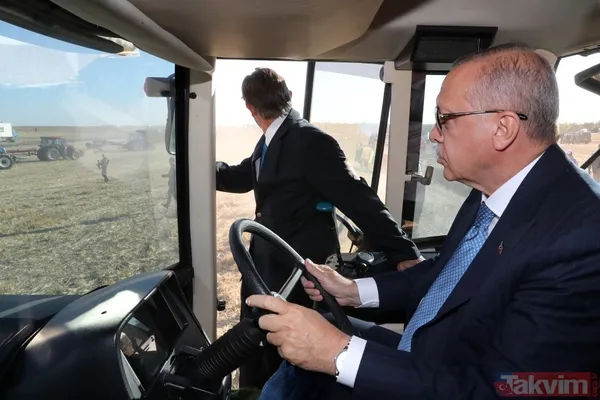 Başkan Erdoğan biçerdöverde buğday hasatı yaptı - 16