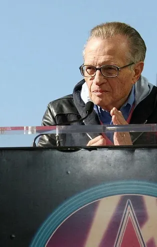 ABD'li ünlü televizyon sunucusu Larry King hayatını kaybetti! On binlerce röportaja imza atmıştı | Larry King kimdir?