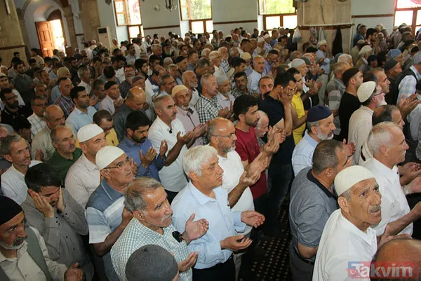Mursi için yurt genelinde gıyabi cenaze namazı kılındı - 36