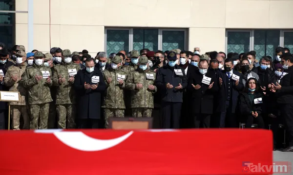 Helikopter kazasında şehit olan 11 asker Elazığ'dan Ankara'ya uğurlandı - 37