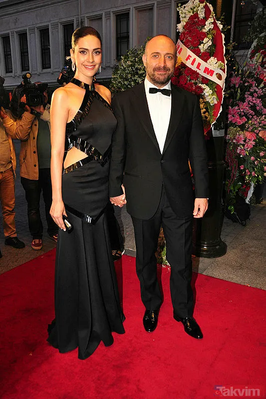 15 yıl önce evlenen Bergüzar Korel’i duygulandıran fotoğraf! Halit Ergenç kayınpederi ve kayınvalidesiyle aynı dizide... - 7