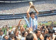 Diego Maradona hayatını kaybetti