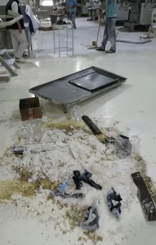 Ankara'daki Halk Ekmek Fabrikası'nda mide bulandıran görüntüler! CHP'li Mansur Yavaş'a tepki