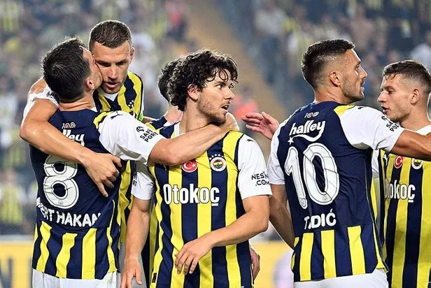 istanbulda-gol-yagmuru-temsilcimiz-fenerbahce-zimbru-5-0-maglup-etti-1690401623711.jpeg İstanbul'da gol yağmuru! Temsilcimiz Fenerbahçe, Zimbru 5-0 mağlup etti-2