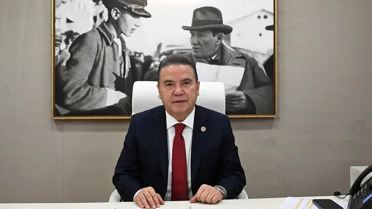 antalyada-fuhus-carki-muhittin-bocekle-birlikte-olani-ise-aldilar-grup-seks-ensest-ve-mide-bulandiran-iddialar-1788255772647.jpeg Antalya'da fuhuş çarkı! Muhittin Böcek'le birlikte olanı işe aldılar: Grup seks, ensest ve mide bulandıran iddialar-3