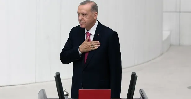 CHP’den normalleşme adımı: Başkan Erdoğan TBMM’ye gelince ayağa kalktılar | Özgür Özel’den talimat | DEM yine aynı!