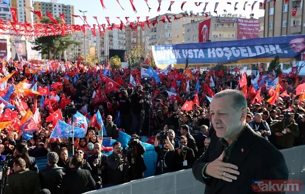 Vatandaşlardan Mardin'de 6'lı masaya pankartlı gönderme: Üzümümüz şiredir 6’lı masa fitnedir! Reis sen dik dur Mardin halkı seninledir - 9