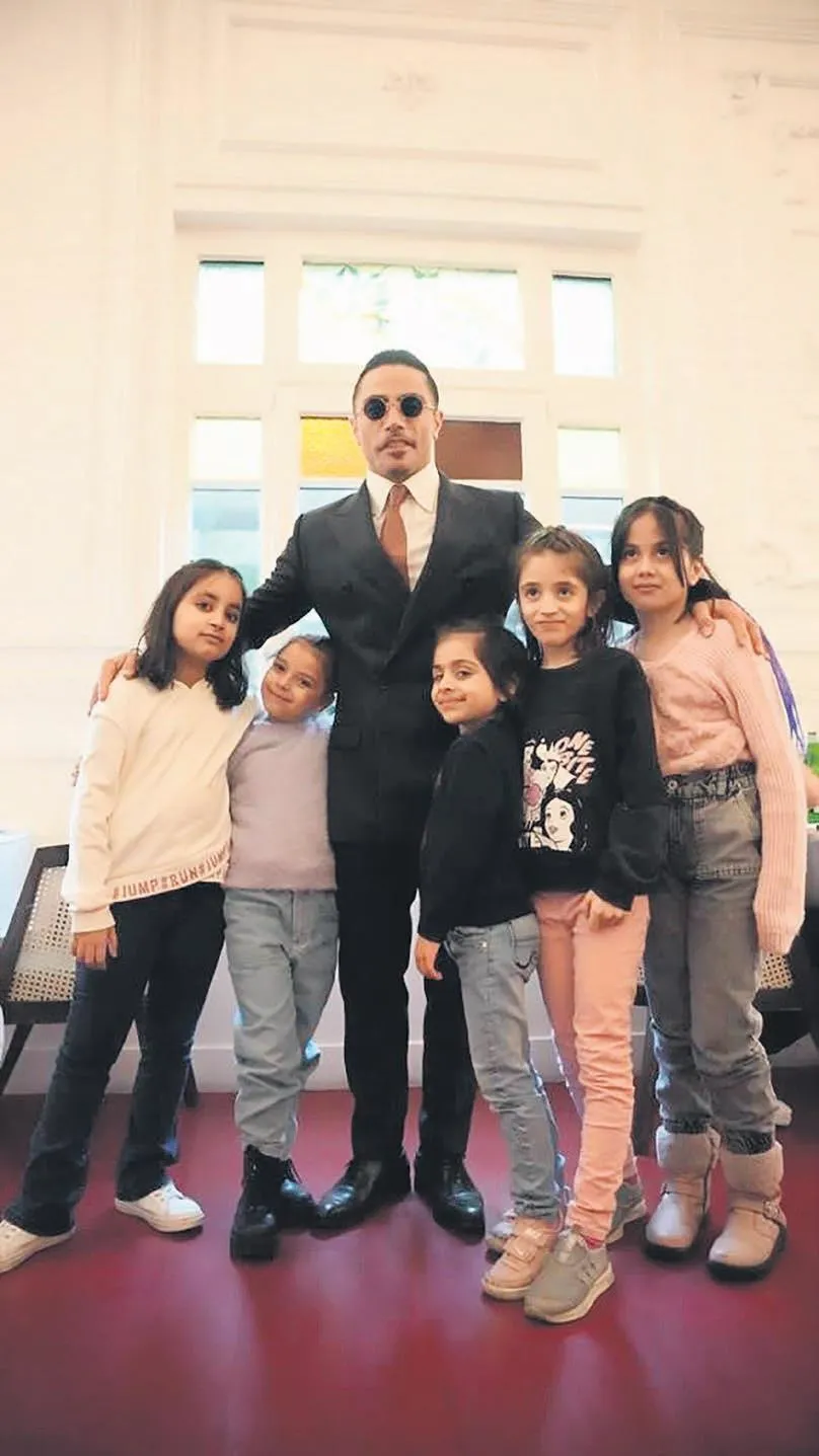 Nusret’in gurur günü! 1 milyon TL bağışladı