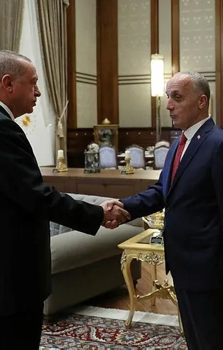 Başkan Erdoğan, Türk-İş heyetini kabul etti