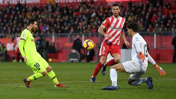 Altay Bayındır'ın yerine o gelecek! İşte Fenerbahçe'nin yeni kalecisi...-7