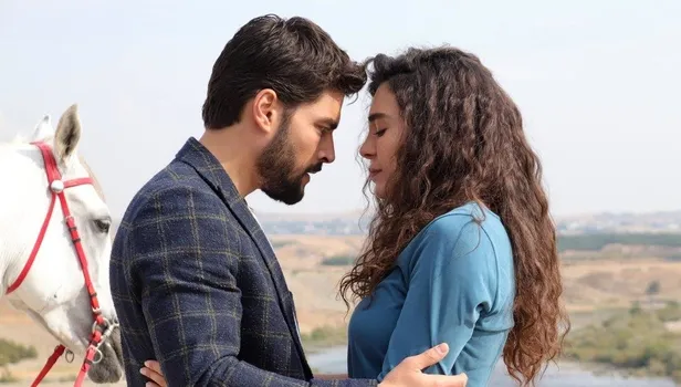 Hercai 19. son bölüm tek parça izle! Esma mektubu Hazar'a veriyor