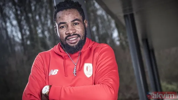 Galatasaray bir transferi daha bitirdi! İşte geliş saati - 13