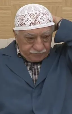 Trump'ın başdanışmanı FETÖ'yü korkuttu