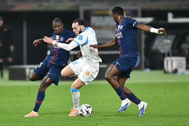 Fenerbahçe'ye transferde bir stoper bir golcü! - 31